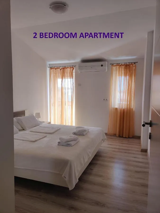 Apartments Miraflor, City Center ツリクヴェニツァ クロアチア