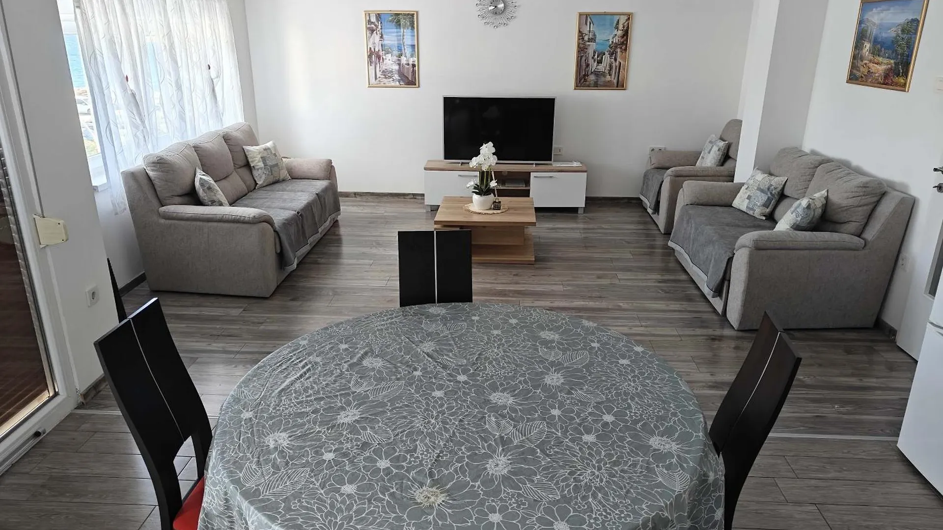 Apartments Miraflor, City Center Цриквеница Хорватия